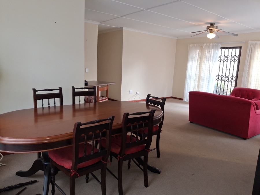 To Let 2 Bedroom Property for Rent in Gonubie Eastern Cape
